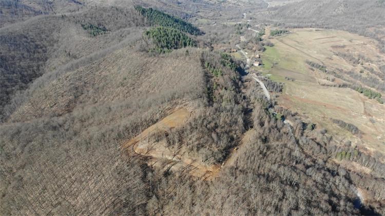 Hrvatske šume nastavljaju pomagati potresom pogođena područja